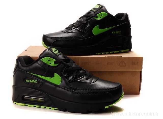Blak et vert nike 90 (2)